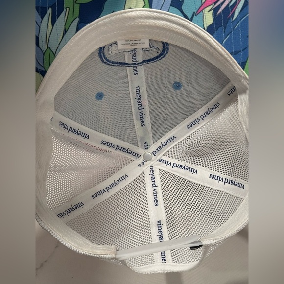 Vineyard Vines - Tropical Trucker Hat - Unisex - Picture 7 of 8